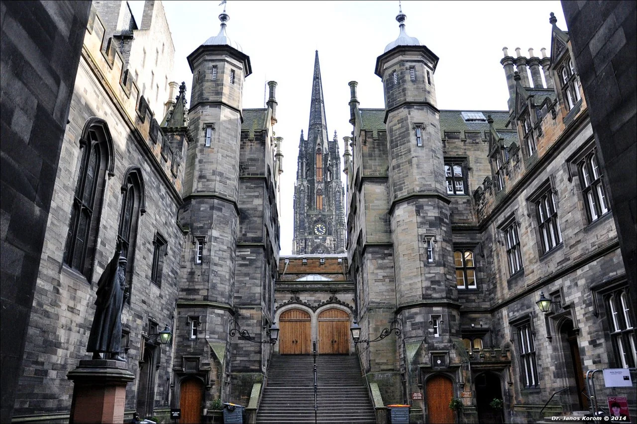 Edinburgh city centre and Old Town skyline representing local fintech and financial services expertise