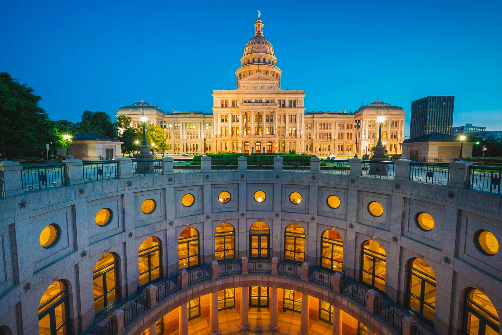 Austin-Skyline-Congress-Avenue